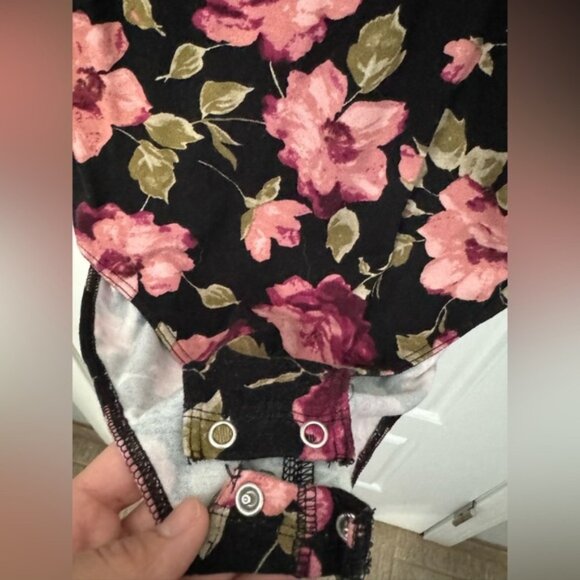 Flowery bodysuit - Picture 5 of 5